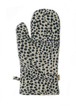 Load image into Gallery viewer, Animal Print Single Oven Glove Khaki