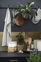 Load image into Gallery viewer, Oiled Acacia Wood Bowls