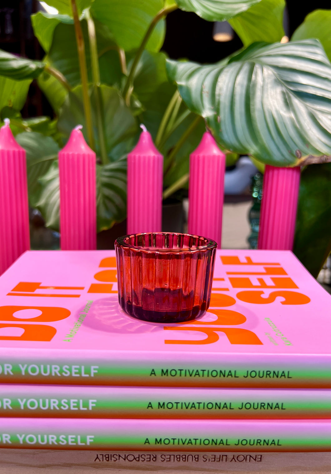 Ribbed Tealight Holder In Rose