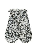 Load image into Gallery viewer, Animal Print Double Oven Glove
